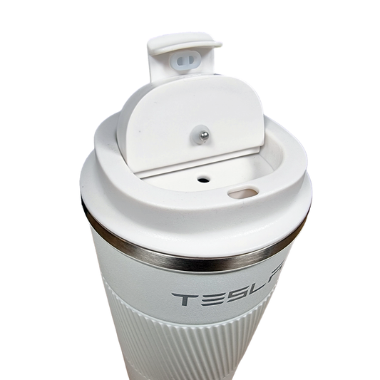 Smarter Thermo-Becher mit Temperaturanzeige