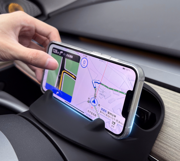 Handy- und Sonnenbrillenhalter für Tesla Model 3/Y – Lenkrad
