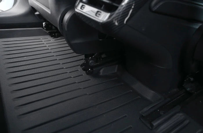 Komplett-Set: Fußmatten und Kofferraum Schutzmatten für Model 3 – My Tesla  Tuning