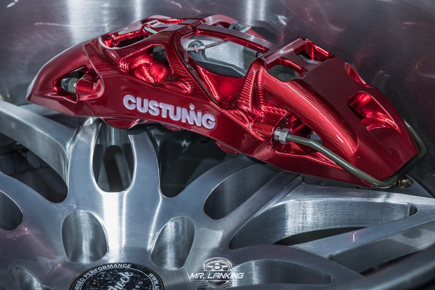 CUSTUNING 6-pot brake system (6-Kolben Bremsanlage 380mm)