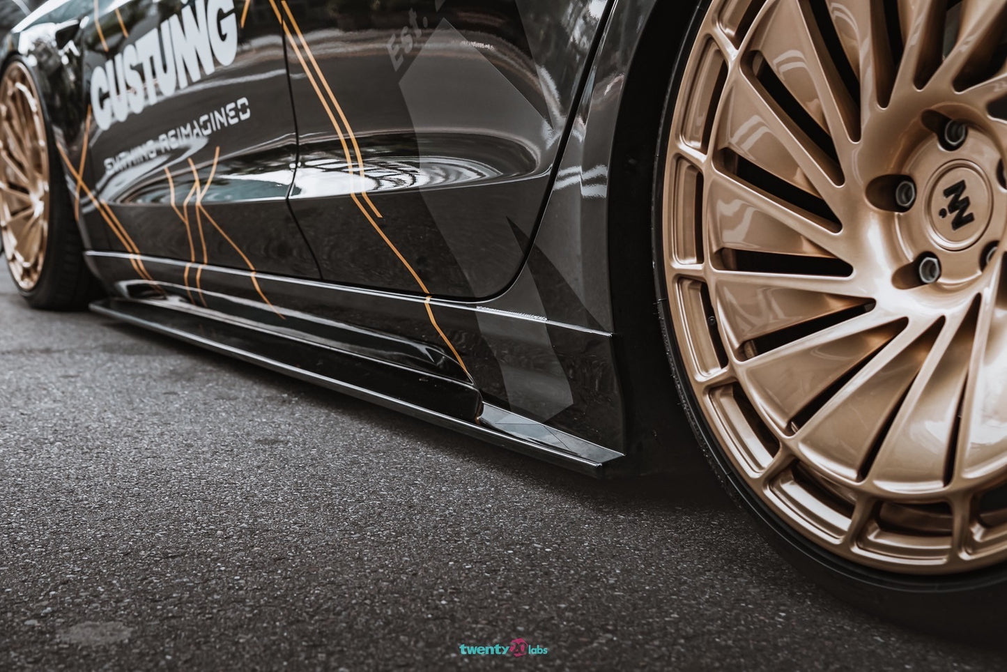 CUSTUNING Model 3 Highland Eurus Bodykit (Komplett-Kit)