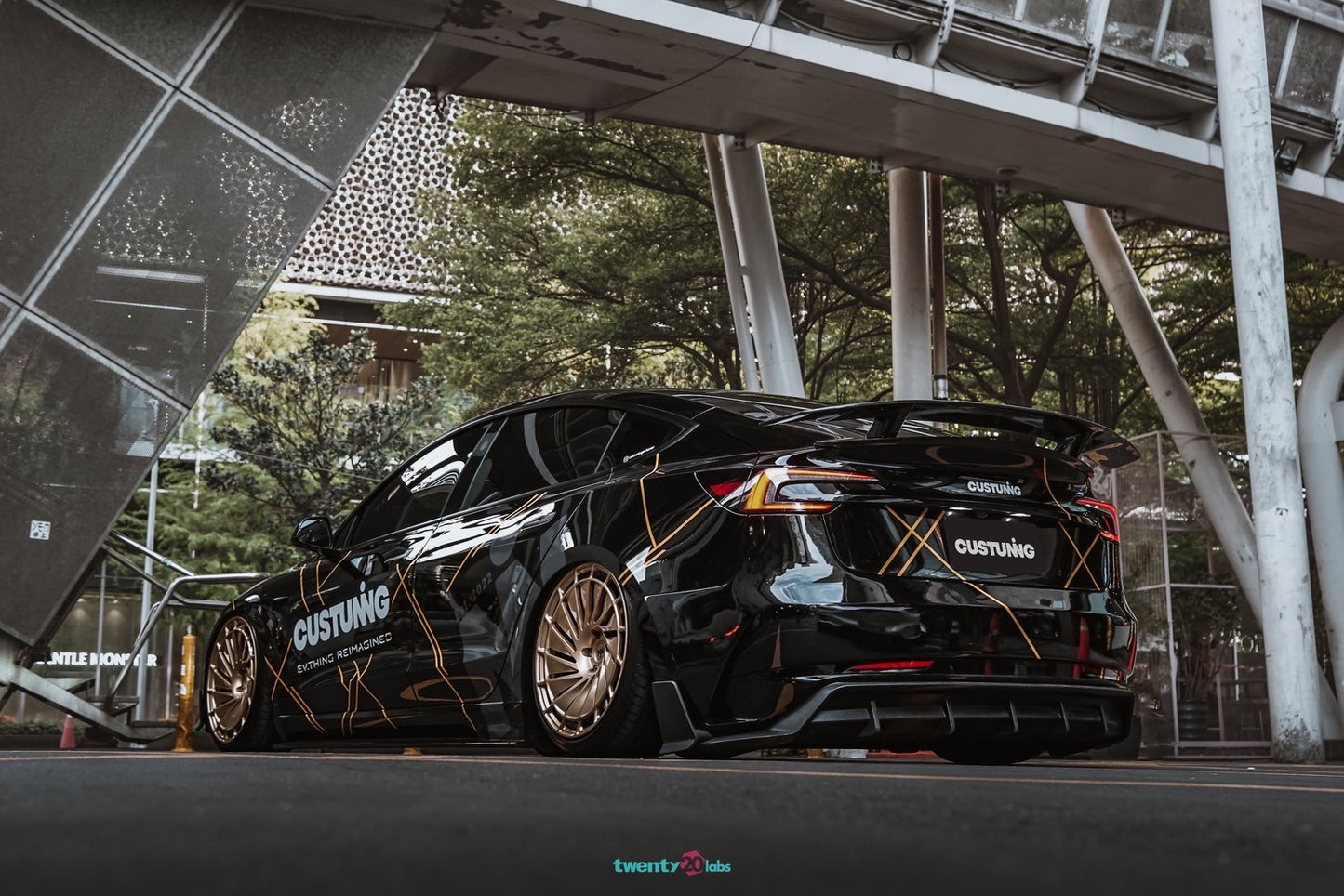 CUSTUNING Model 3 Highland Eurus Bodykit (Komplett-Kit)