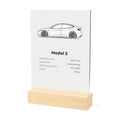 Personalisiertes Acryl-Display A5 hochkant im Holzsockel mit LED, Beispiel Auto-Silhouette mit Daten, 3D-Darstellung