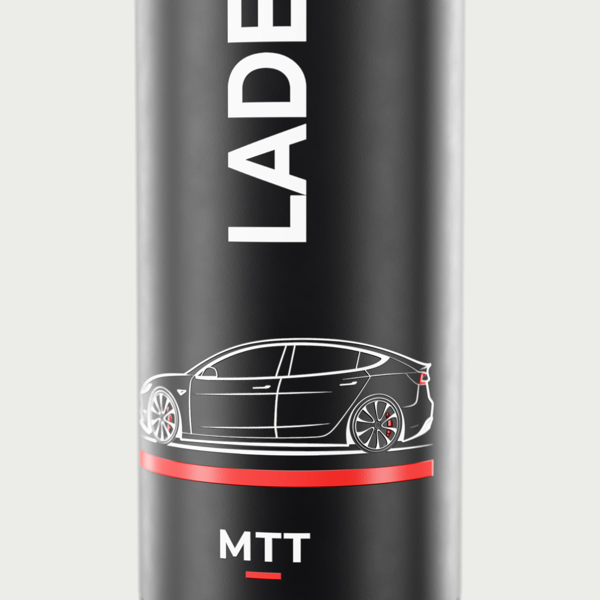 Nahaufnahme des UV-Drucks „Ladepause“ auf der schwarzen Thermosflasche: Fahrzeugzeichnung, roter Strich und MTT-Logo