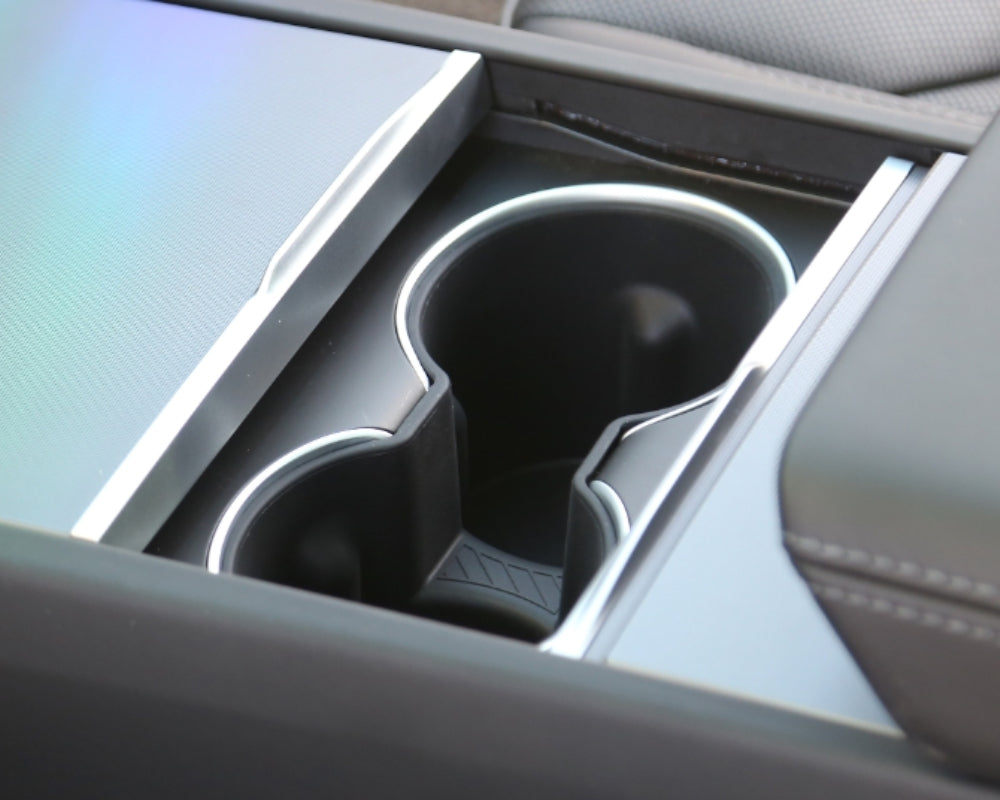 Silikon Becherhalter für Tesla M3 Highland / MY Juniper – My Tesla Tuning
