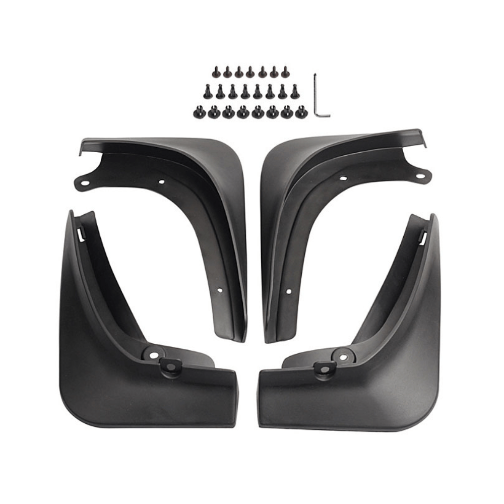 Schmutzfänger Mud Flaps für Tesla Model 3 und Y, Produktansicht2 Schmutzfänger für Tesla Model 3 und Y, Detailansicht3 Schmutzfänger für Tesla Model 3 und Y, weitere Perspektive4 Schmutzfänger-Set für Tesla Model 3 und Y, Lieferumfang, Detail 2